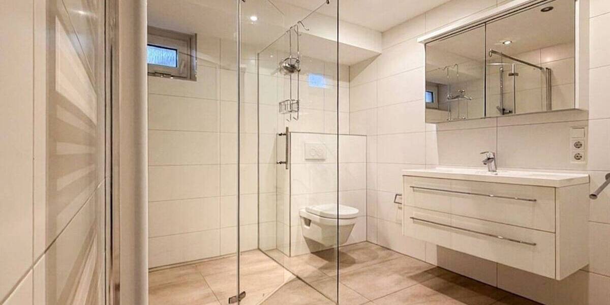 Etagenwohnung Bergisch Gladbach Gladbach - 3 Zimmer, 110 m&sup2;, 299.000&euro; | Angebot:26741546