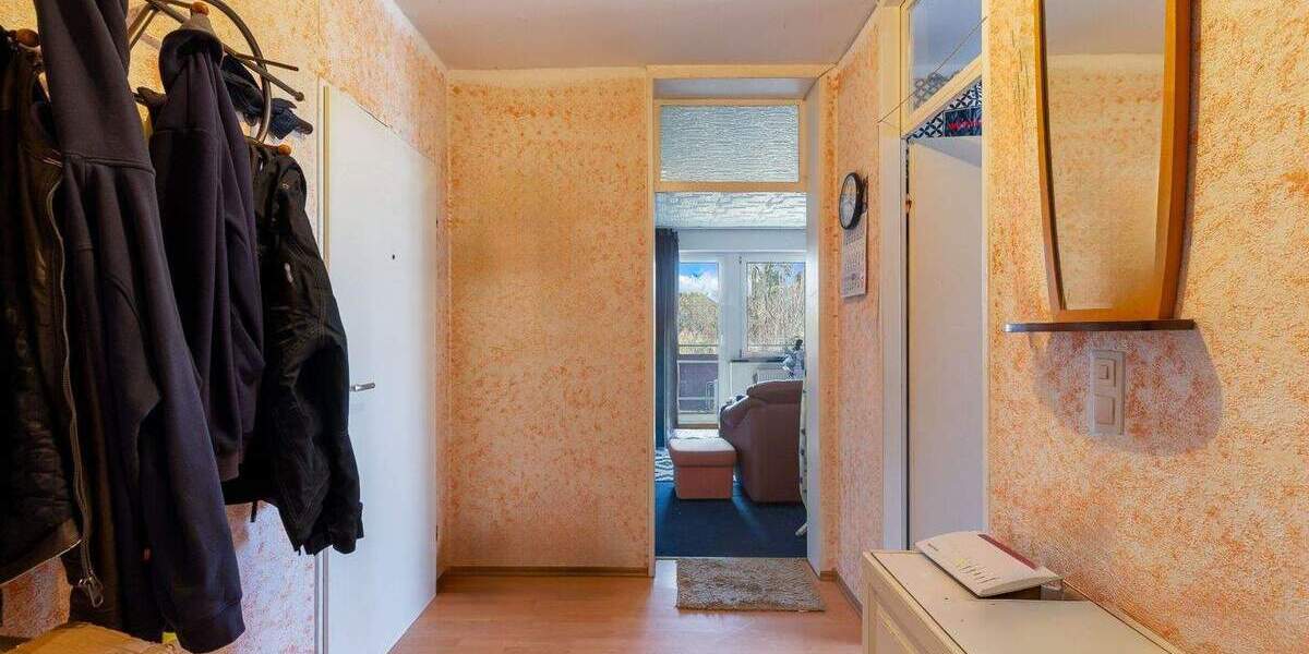 Etagenwohnung Leverkusen Lützenkirchen - 3 Zimmer, 76 m&sup2;, 130.000&euro; | Angebot:25687049