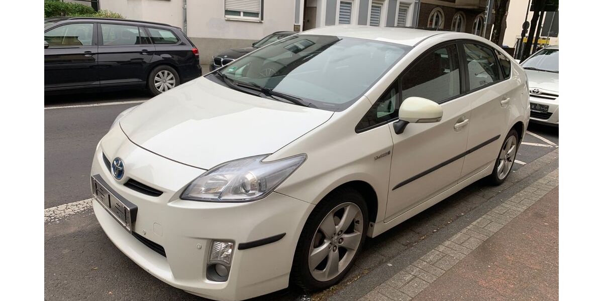 Toyota Prius 225.000 km 5.250 &euro; Bergisch Gladbach 51465