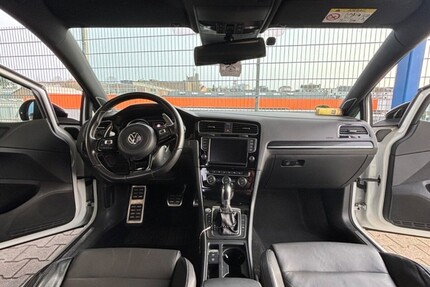 VW Golf 140.000 km 26.000 € Remscheid 42853