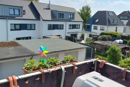 Provisionsfrei* Mehrfamilienhaus mit 4 Garagen in guter Lage