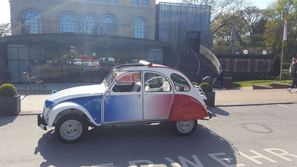 Citroen 2CV 91.500 km 16.500 &euro; Bergisch Gladbach 51427