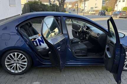 VW Jetta 170.000 km 4.200 &euro; bergisch Glacbach 51469