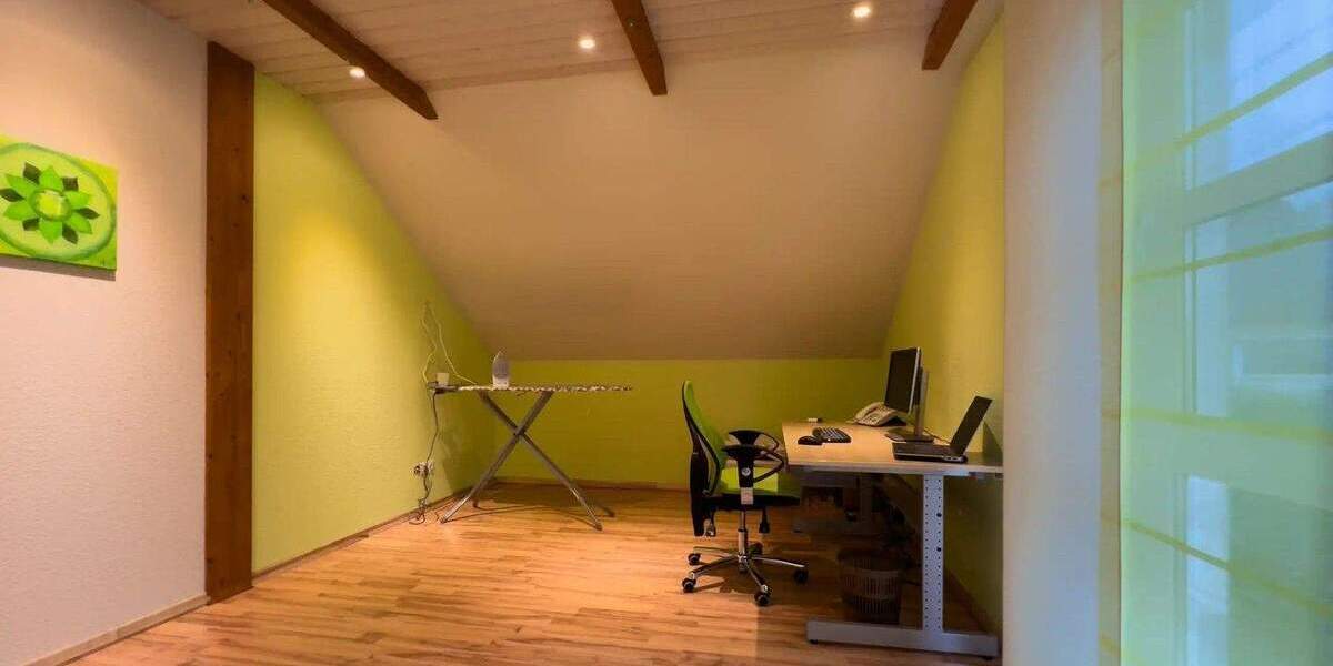 Doppelhaushälfte Solingen Höhscheid - 6 Zimmer, 171 m&sup2;, 519.000&euro; | Angebot:25698476