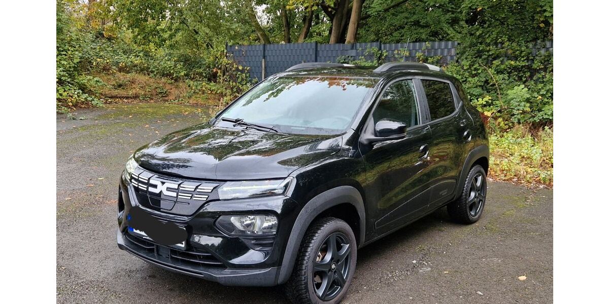 Dacia Spring 37.000 km 10.490 € Solingen 42699