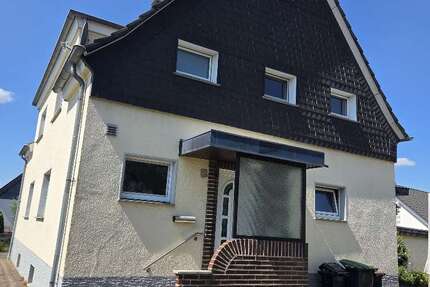 Haus Odenthal - 4.5 Zimmer, 85 m&sup2;, 1.180&euro; | Angebot:26617566