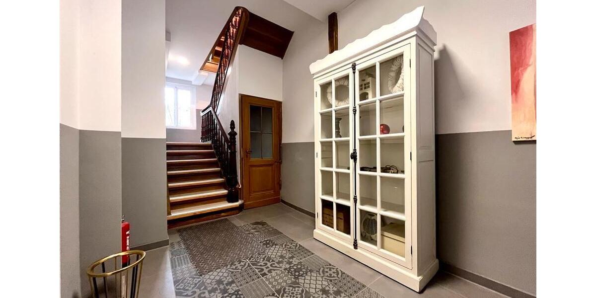 Historischer Charme in Toplage – Ihre attraktive Ladenfläche in Velbert-Langenberg zimmer