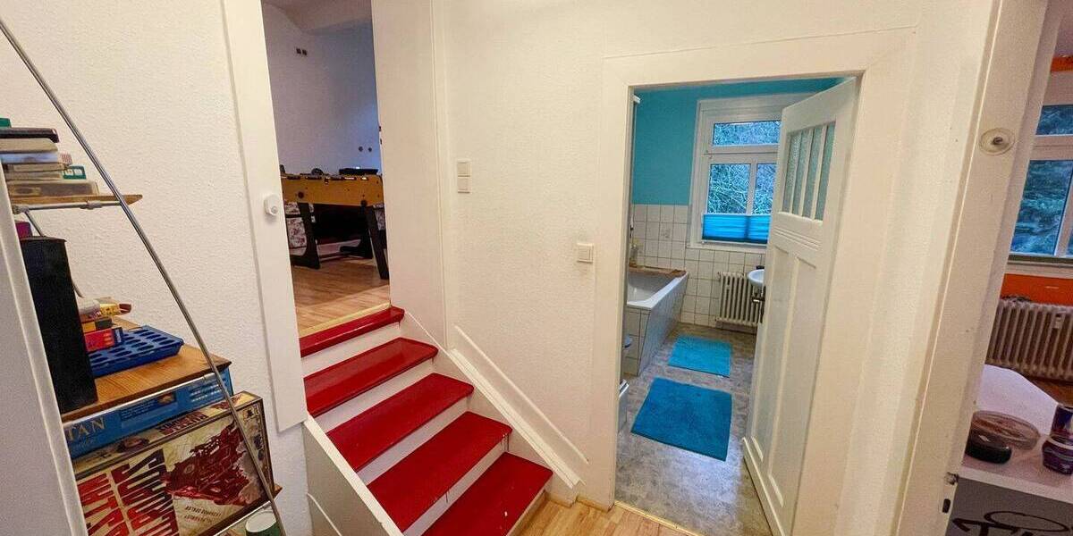 Einfamilienhaus Engelskirchen Ründeroth - 7 Zimmer, 159 m&sup2;, 325.000&euro; | Angebot:25738111