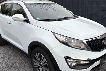 Kia Sportage 80.100 km 13.500 &euro; Bergisch Gladbach 51469