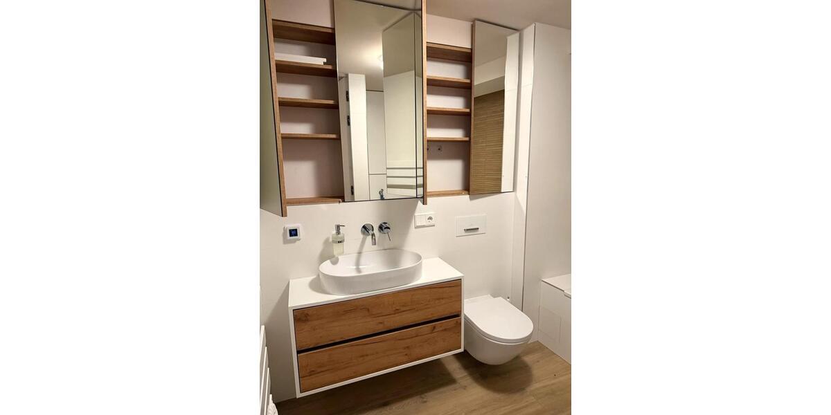 Maisonettenwohnung Düsseldorf Derendorf - 4.5 Zimmer, 100 m&sup2;, 2.400&euro; | Angebot:25637901