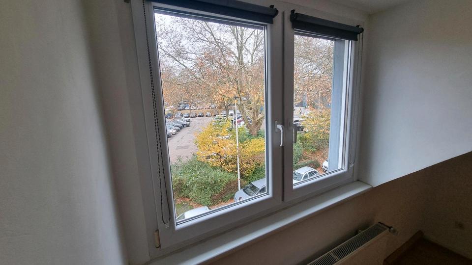 Charmante 4-Zimmer Dachgeschosswohnung zimmer