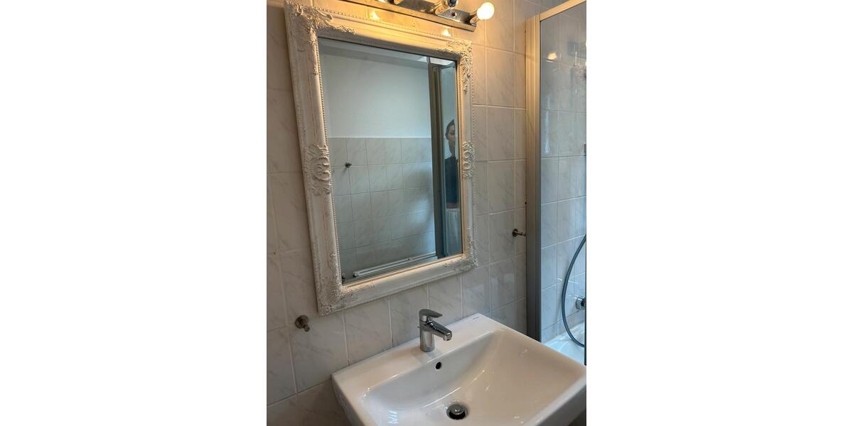 Dachgeschoßwohnung Wermelskirchen - 4 Zimmer, 95 m&sup2;, 650&euro; | Angebot:26459040