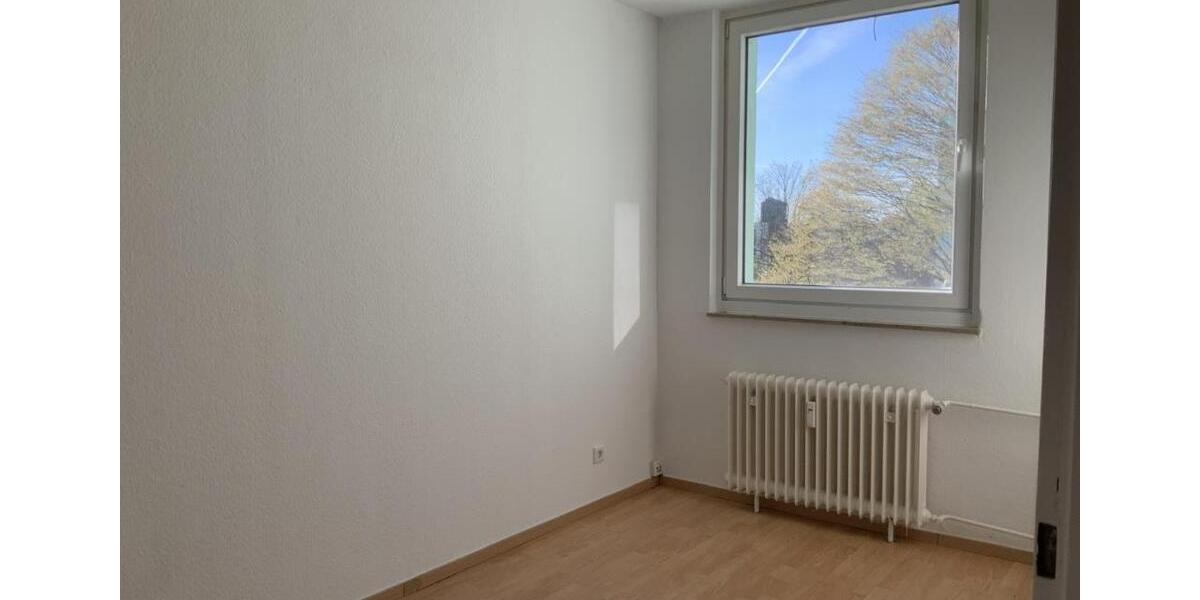 Etagenwohnung Monheim am Rhein - 4 Zimmer, 88 m&sup2;, 979&euro; | Angebot:25963923