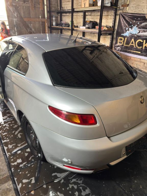 GT