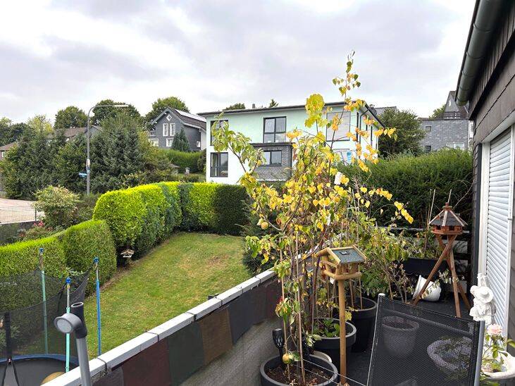 Mehrfamilienhaus, Wohnhaus Wermelskirchen - 6 Zimmer, 398.000&euro; | Angebot:25772598