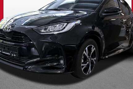 Toyota Yaris 2.010 km 28.540 € Essen 45141