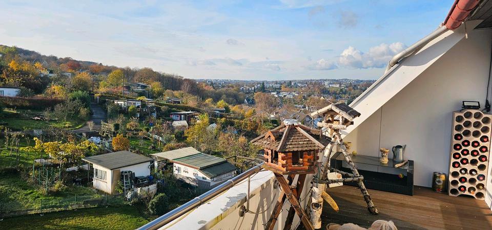 Dachgeschoßwohnung Remscheid Lüttringhausen - 3 Zimmer, 86 m&sup2;, 189.000&euro; | Angebot:26915499