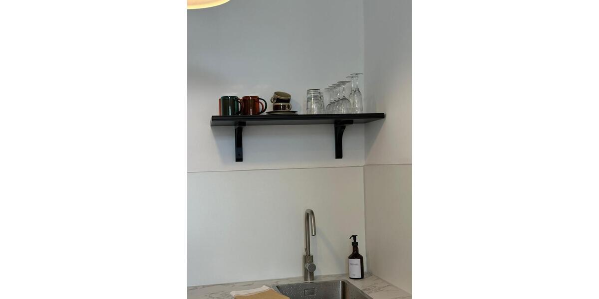 Möblierte sanierte Altbau City-Wohnung in Unterbilk zimmer