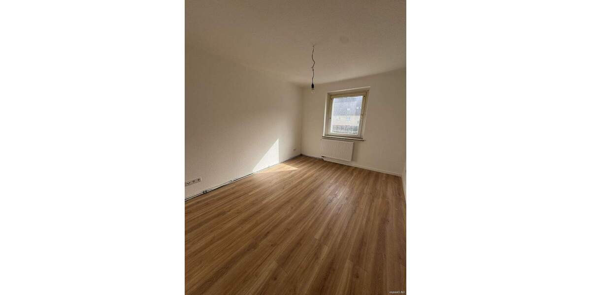 Etagenwohnung Hagen Eilpe - 2 Zimmer, 47 m&sup2;, 330&euro; | Angebot:25529637