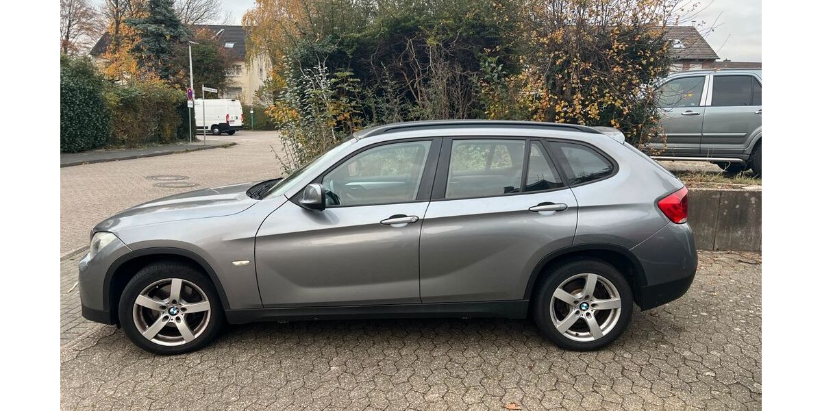 BMW X1 325.700 km 3.990 &euro; Ratingen 40885