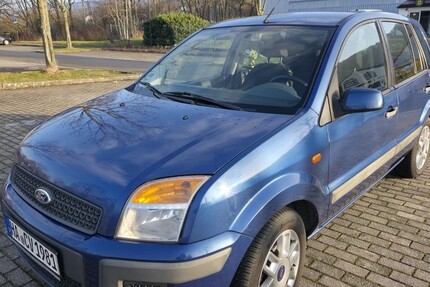Ford Fusion 154.009 km 2.200 &euro; Hagen 58095
