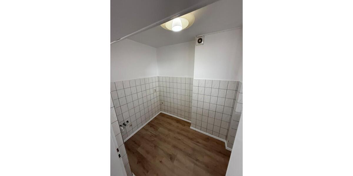 Einfamilienhaus Wuppertal Elberfeld - 2 Zimmer, 68 m&sup2;, 679&euro; | Angebot:26415589