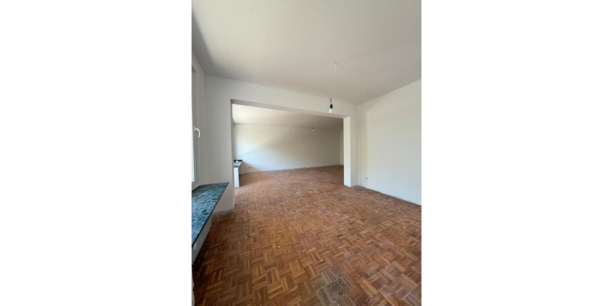 Etagenwohnung Wuppertal Lichtenplatz - 3 Zimmer, 100 m&sup2;, 1.490&euro; | Angebot:26372701