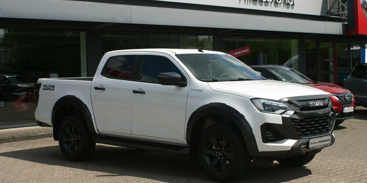 Isuzu D-Max Double Cab 4x4 V-CROSS Automatik|Diff 1.500 km 49.990 &euro; Wermelskirchen 42929