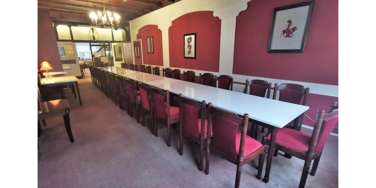 Einmalige Gelegenheit in Remscheid Wohnhaus mit Restaurant 13 zimmer