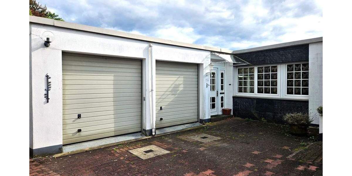Exklusiver Atrium-Bungalow mit Gartenfläche in begehrter Lage von Sprockhövel-Haßlinghausen 5 zimmer