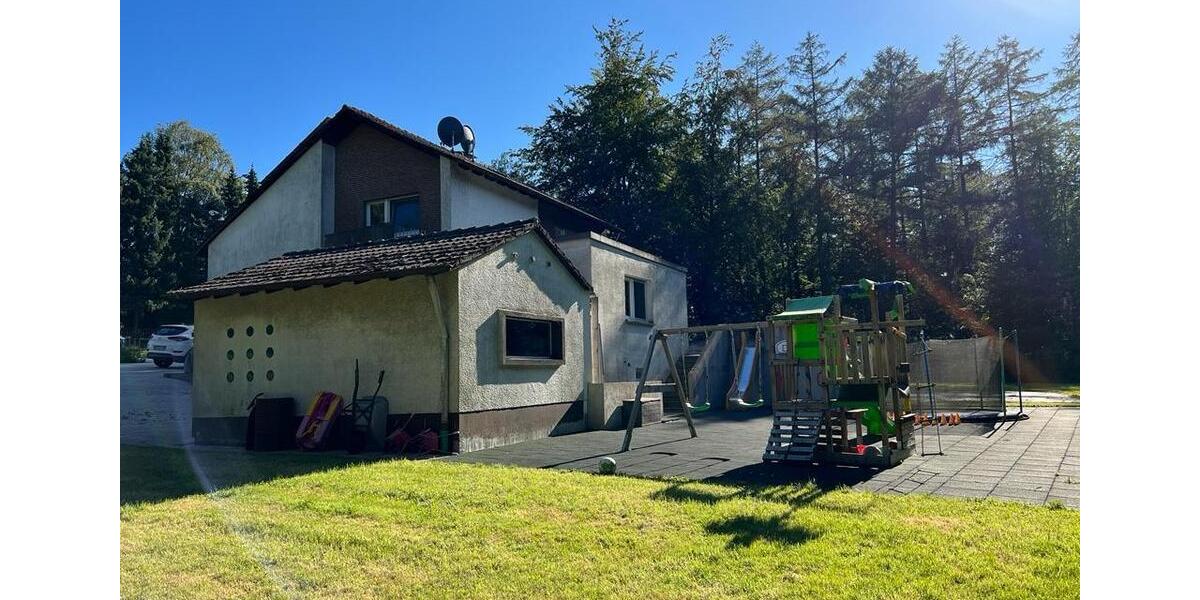 Einfamilienhaus Düsseldorf Stadtmitte - 5 Zimmer, 180 m&sup2;, 580.000&euro; | Angebot:25792432