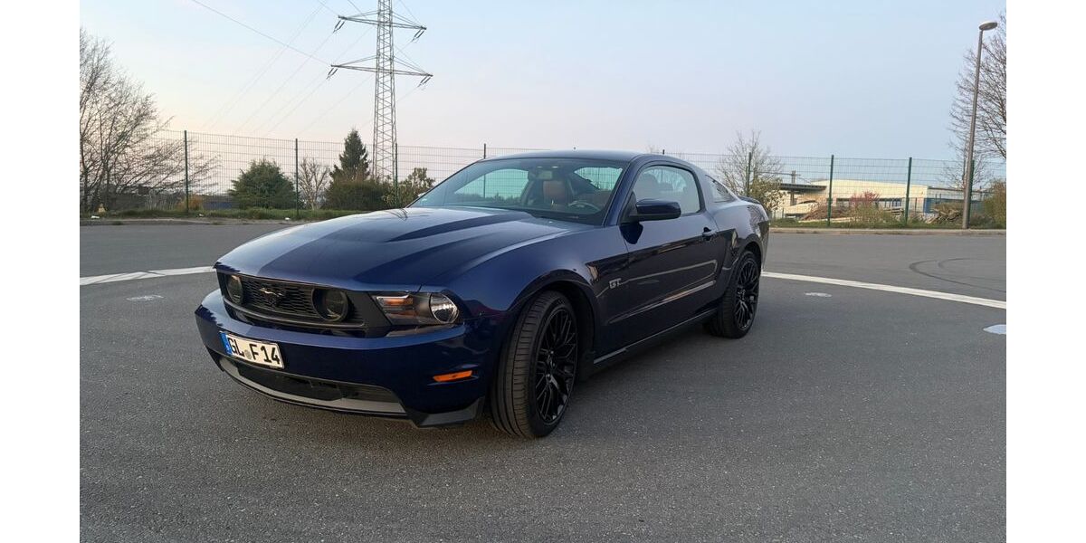 Ford Mustang 70.000 km 28.500 &euro; Wermelskirchen 42929