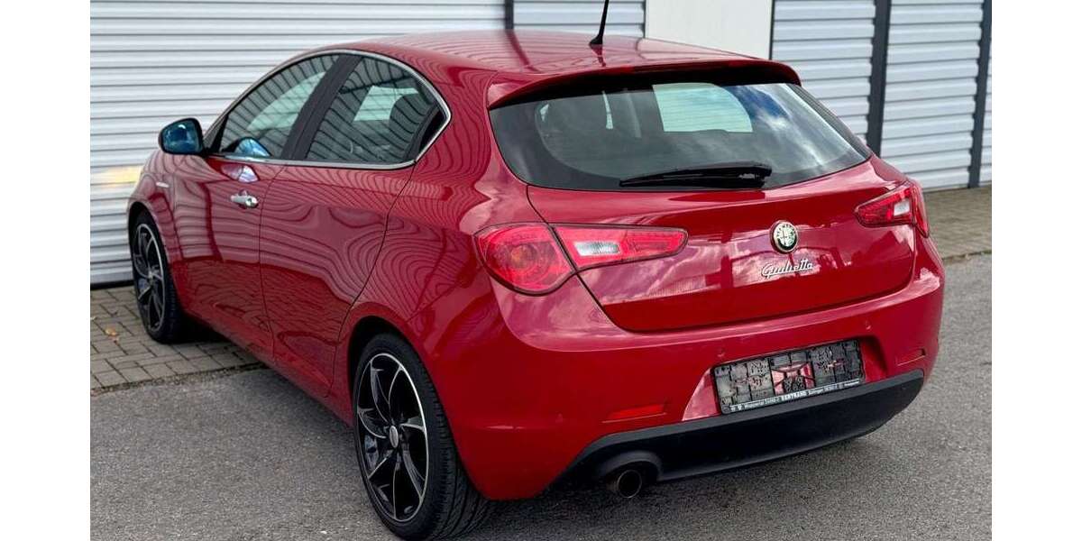 Alfa Romeo Giulietta 89.035 km 7.490 &euro; Solingen 42719