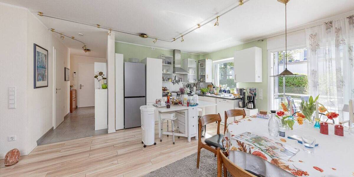 Etagenwohnung Schwelm - 2 Zimmer, 64 m&sup2;, 250.000&euro; | Angebot:26886067