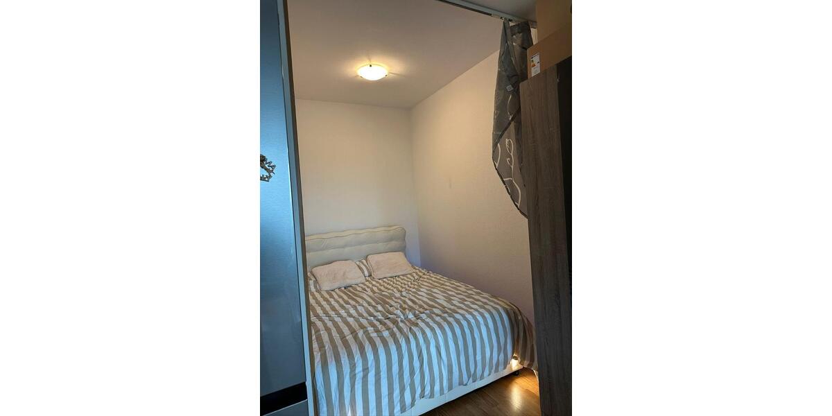 Etagenwohnung Ratingen - 1 Zimmer, 34 m&sup2;, 470&euro; | Angebot:26270996