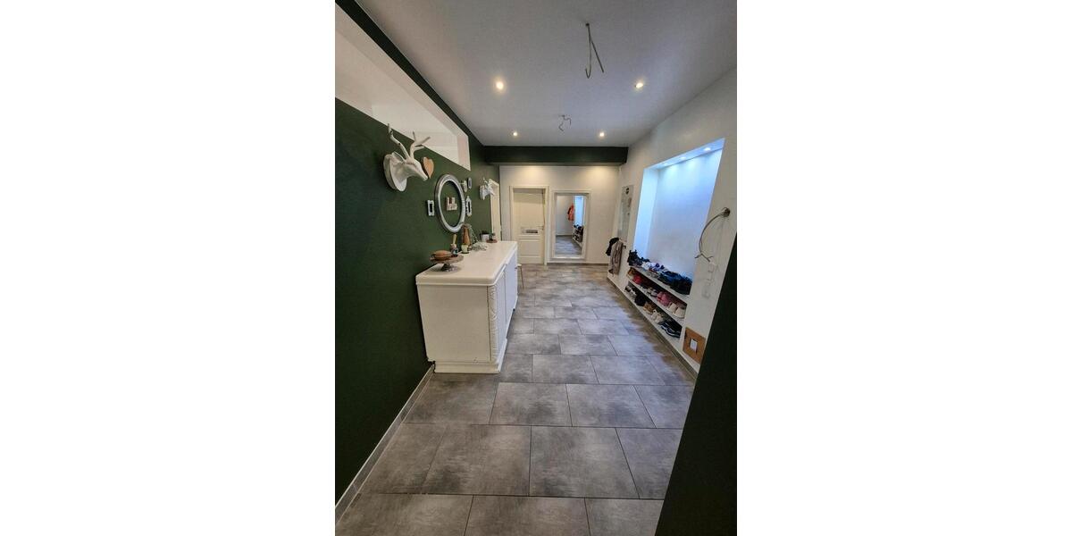 Etagenwohnung Hagen - 3 Zimmer, 219 m&sup2;, 270.000&euro; | Angebot:27440474