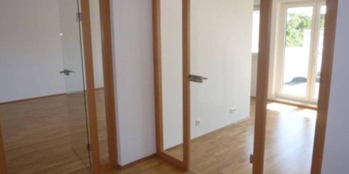 Etagenwohnung Bergisch Gladbach Hebborn - 2 Zimmer, 94 m&sup2;, 399.000&euro; | Angebot:26583703