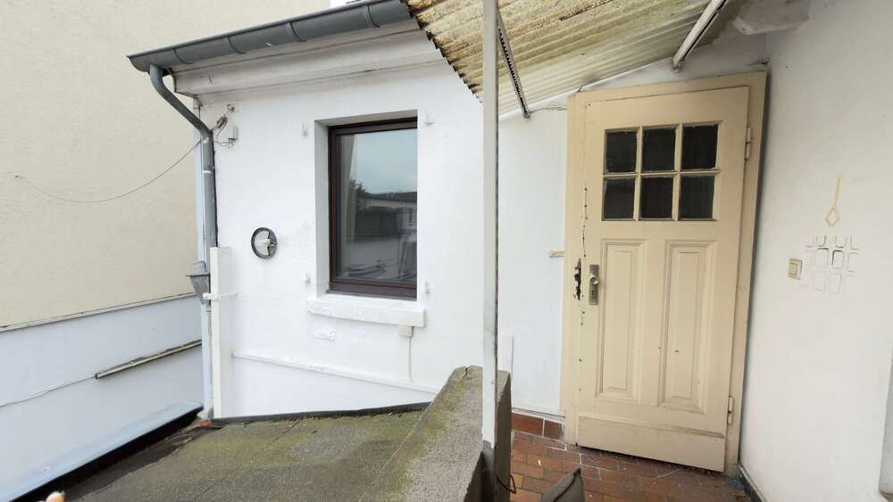 Wohn- und Geschäftshaus mit Baugenehmigung & Entwicklungspotenzial in 1A-Lage - Wohn- & Geschäftshaus Leverkusen Wiesdorf | Angebot:25832223