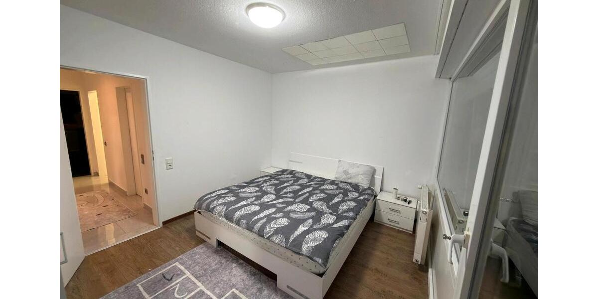 Etagenwohnung Leverkusen Bergisch Neukirchen - 4 Zimmer, 84 m&sup2;, 270.000&euro; | Angebot:24646498