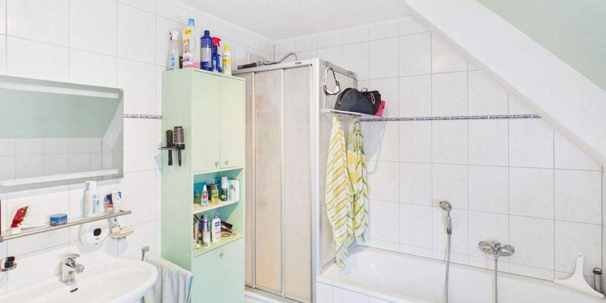 Doppelhaushälfte Solingen Burg - 6 Zimmer, 125 m&sup2;, 475.000&euro; | Angebot:25611356