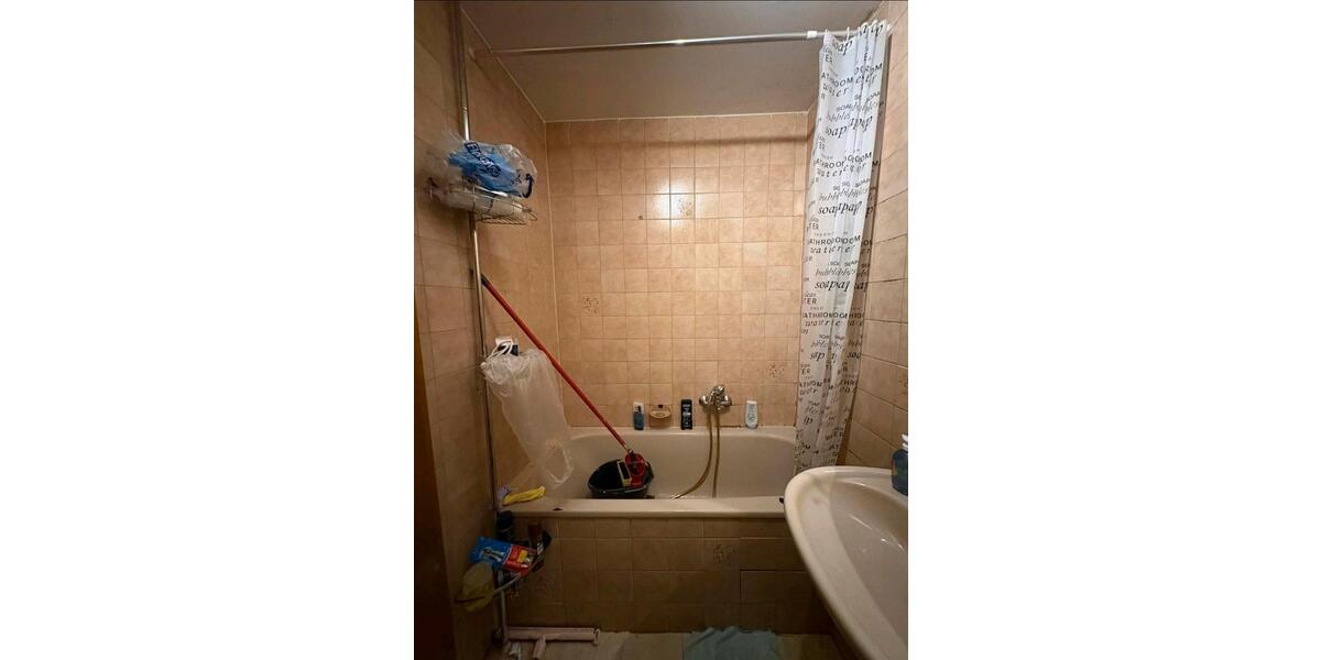 Etagenwohnung Solingen Aufderhöhe - 1 Zimmer, 30 m&sup2;, 400&euro; | Angebot:26671723