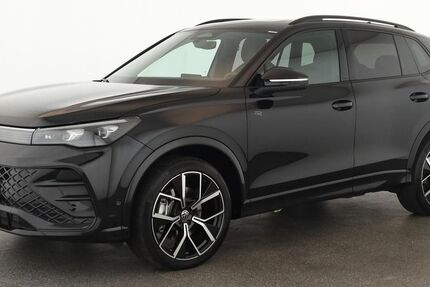 VW Tiguan 18.300 km 45.584 &euro; Düsseldorf 40233