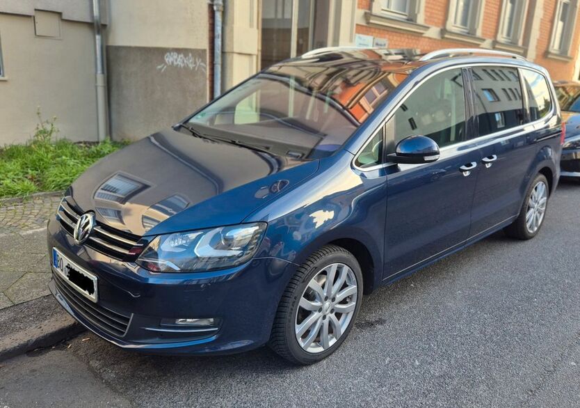 VW Sharan 193.300 km 14.600 € Bochum 44787
