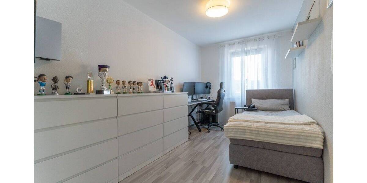 Etagenwohnung Hagen Mittelstadt - 4 Zimmer, 110 m&sup2;, 209.800&euro; | Angebot:25728987