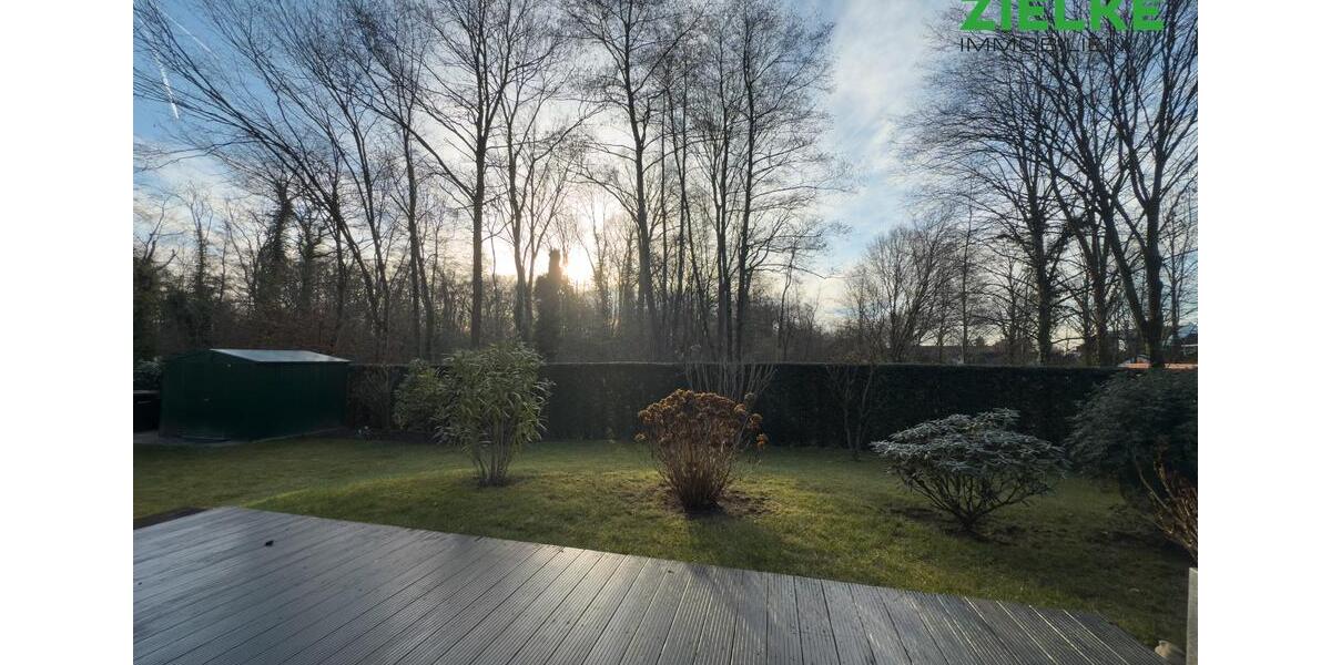 Erdgeschoßwohnung Erkrath - 5 Zimmer, 204 m&sup2;, 1.800&euro; | Angebot:24410004