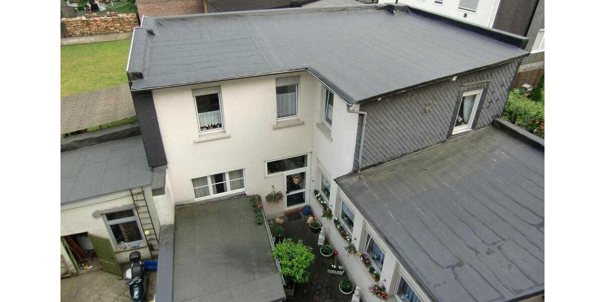 Hinterhaus am Fuße des Ehrenbergs 5 zimmer