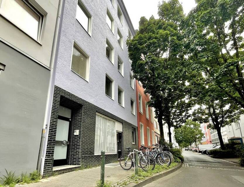 Attraktiv vermietete 2-Zimmer-Wohnung in Düsseldorf-Unterbilk mit hohem Wertsteigerungspotenzial!