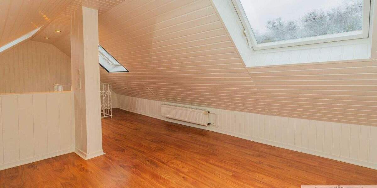 Reihenmittelhaus Düsseldorf Garath Garath - 6 Zimmer, 122 m&sup2;, 499.000&euro; | Angebot:25660965