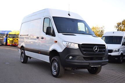 Mercedes-Benz Sprinter 159.600 km 44.029 € Köln 50769