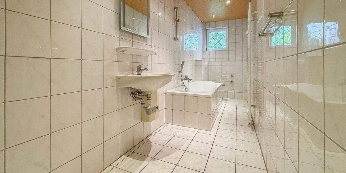 Terrassenwohnung Hagen Mittelstadt - 2 Zimmer, 82 m&sup2;, 574&euro; | Angebot:26796175